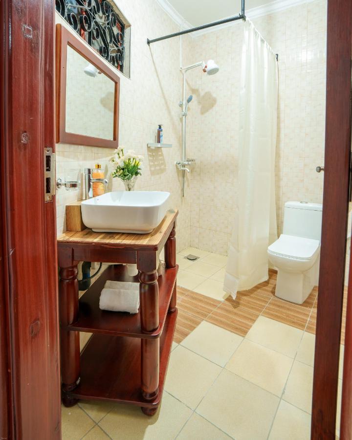 Sprunger Avenue - Tulia Homes Moshi Extérieur photo