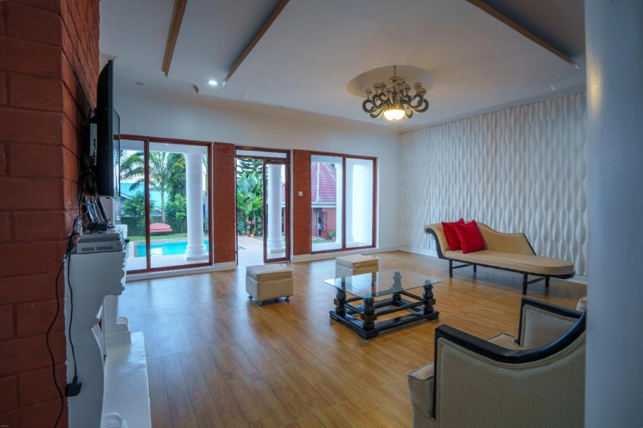 Sprunger Avenue - Tulia Homes Moshi Extérieur photo