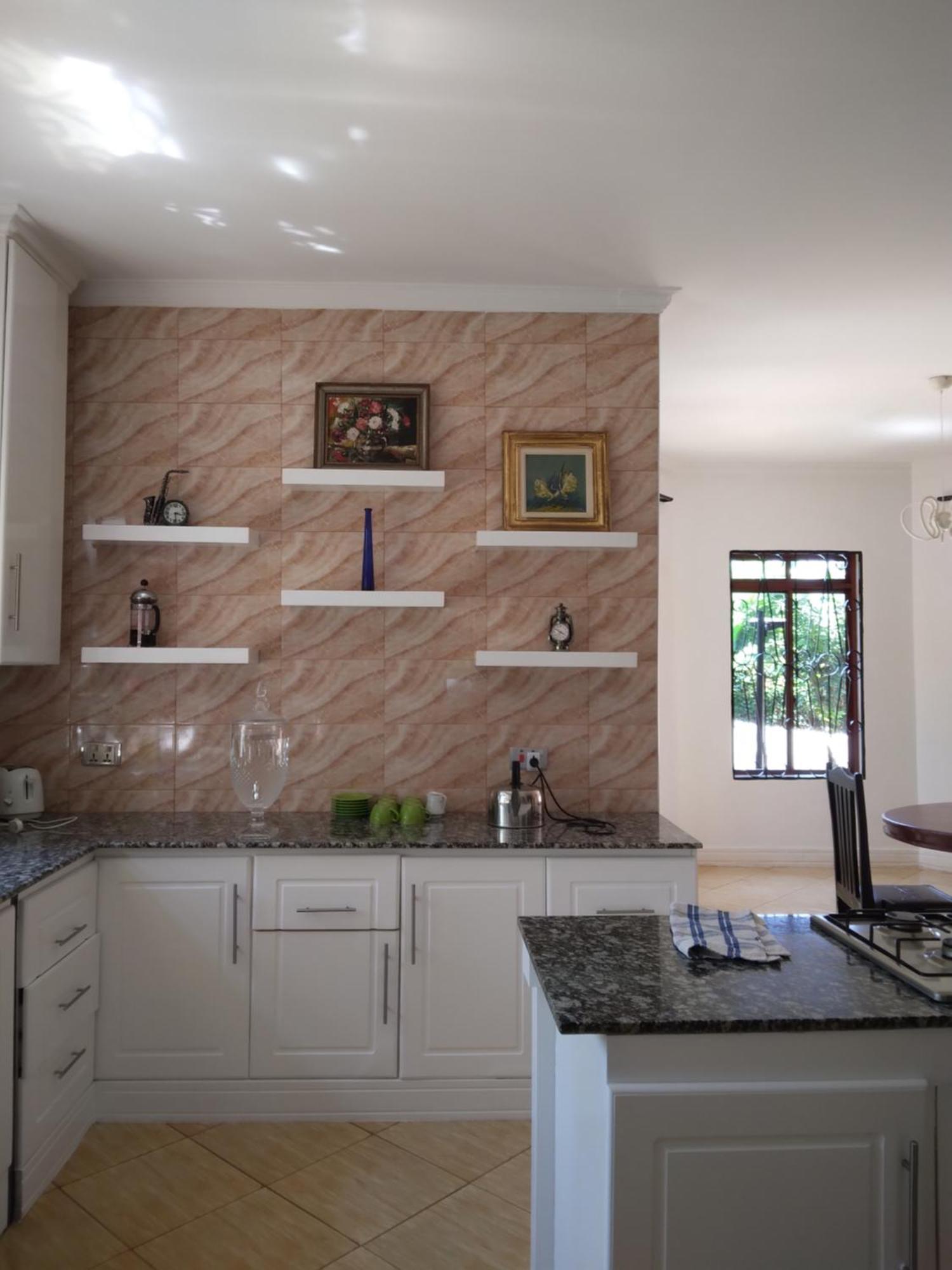 Sprunger Avenue - Tulia Homes Moshi Extérieur photo