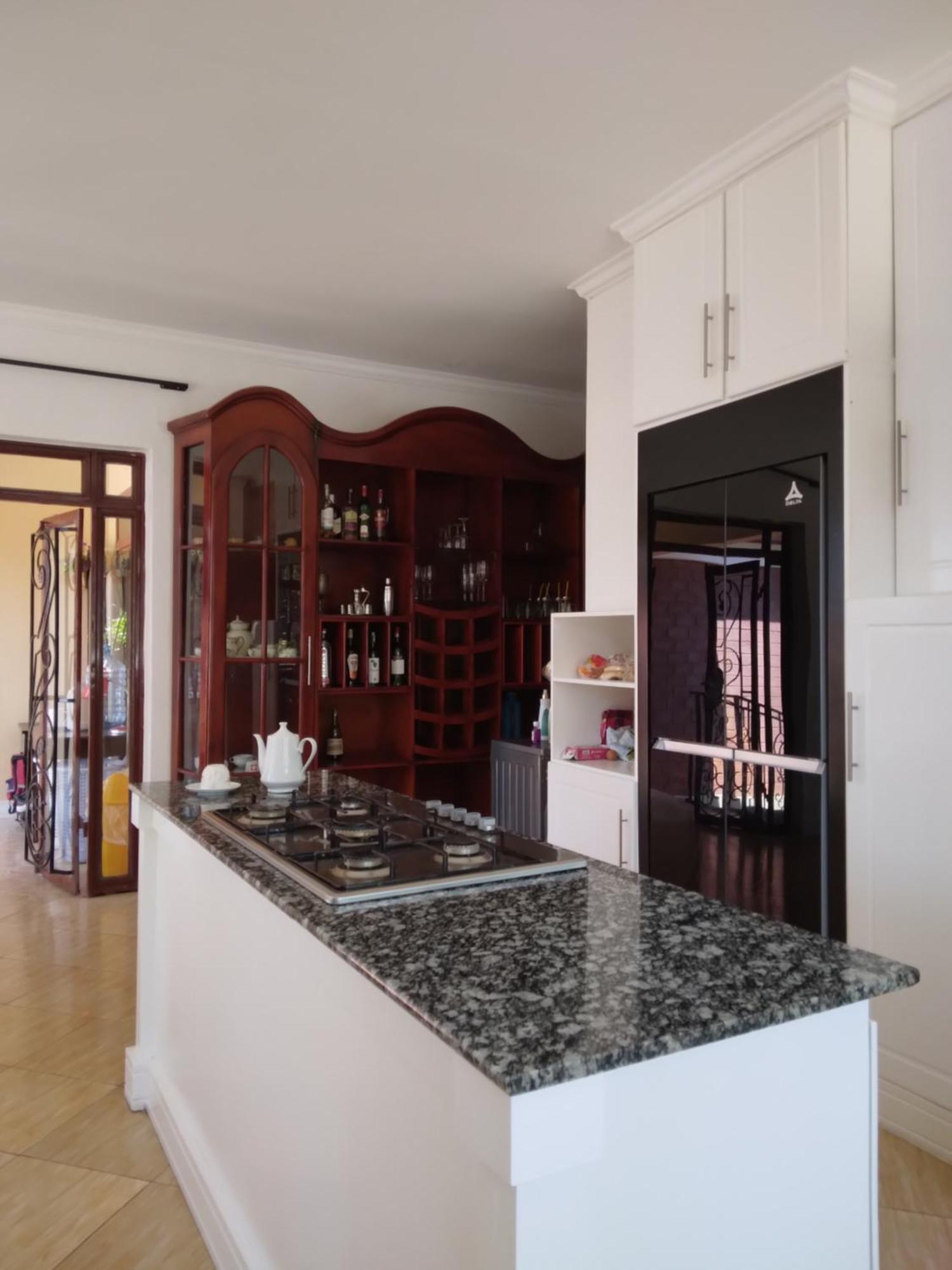 Sprunger Avenue - Tulia Homes Moshi Extérieur photo