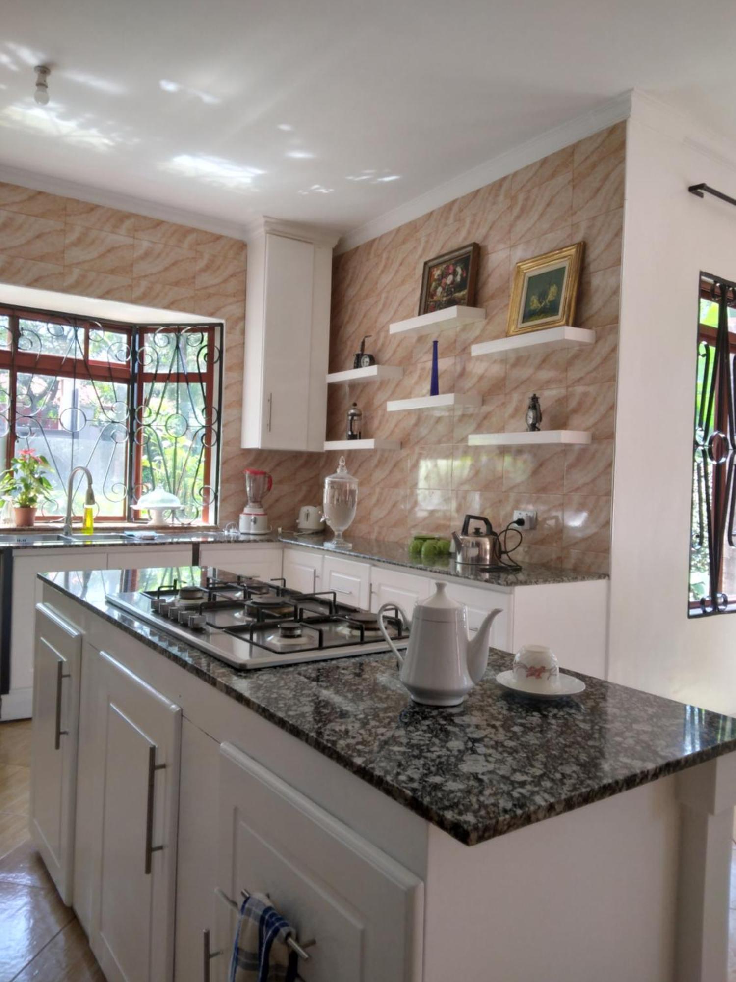 Sprunger Avenue - Tulia Homes Moshi Extérieur photo