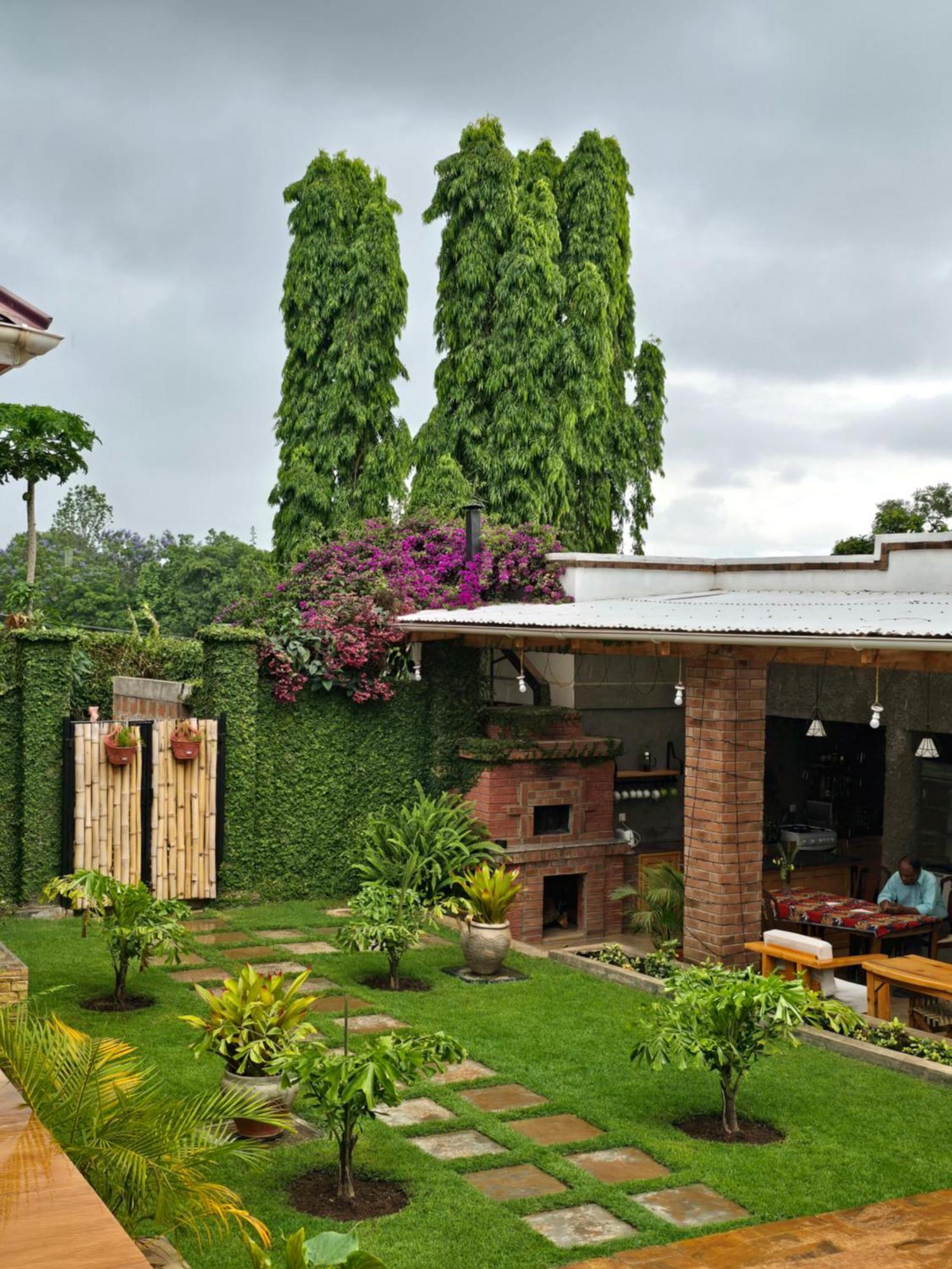Sprunger Avenue - Tulia Homes Moshi Extérieur photo