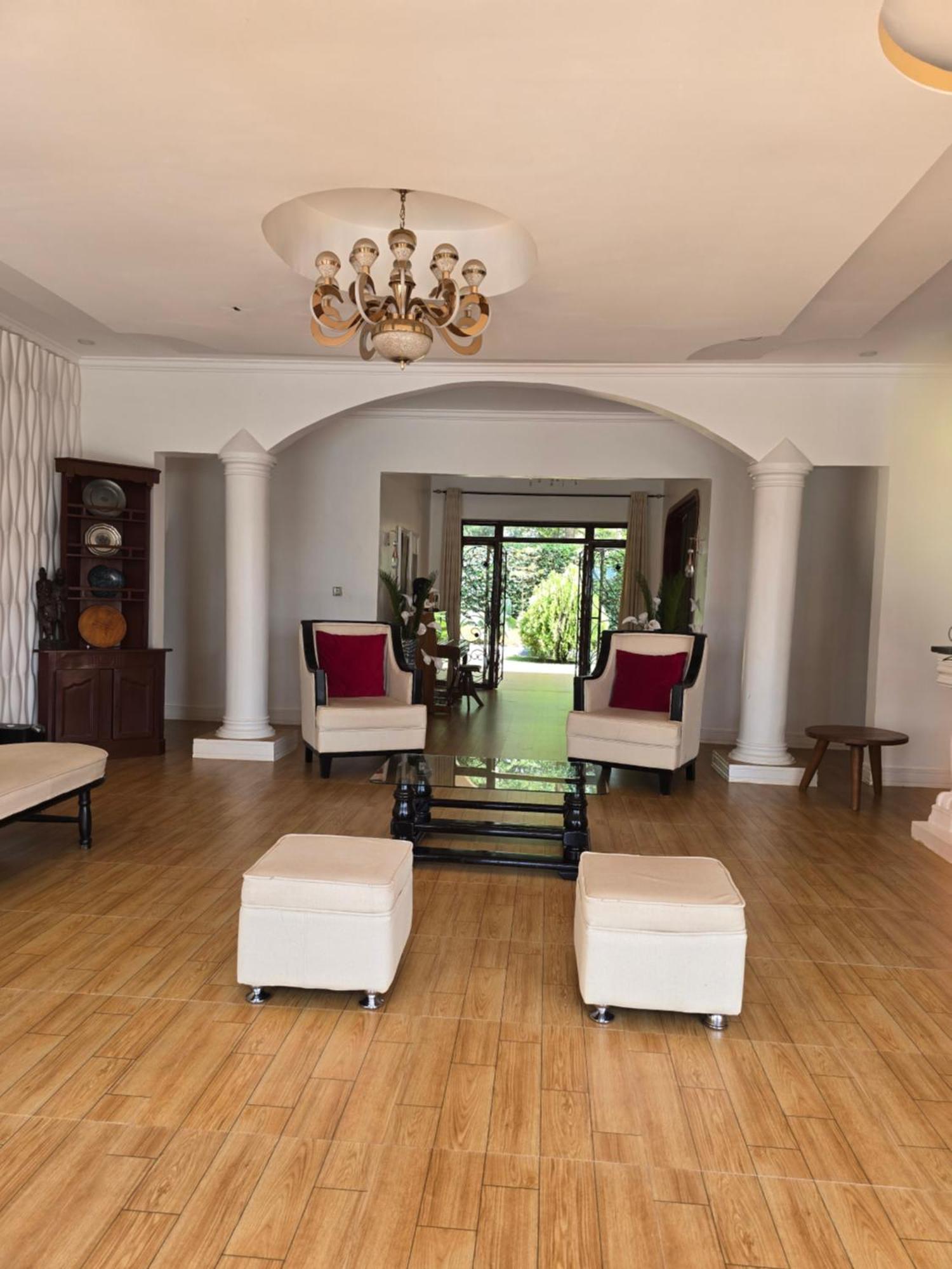 Sprunger Avenue - Tulia Homes Moshi Extérieur photo