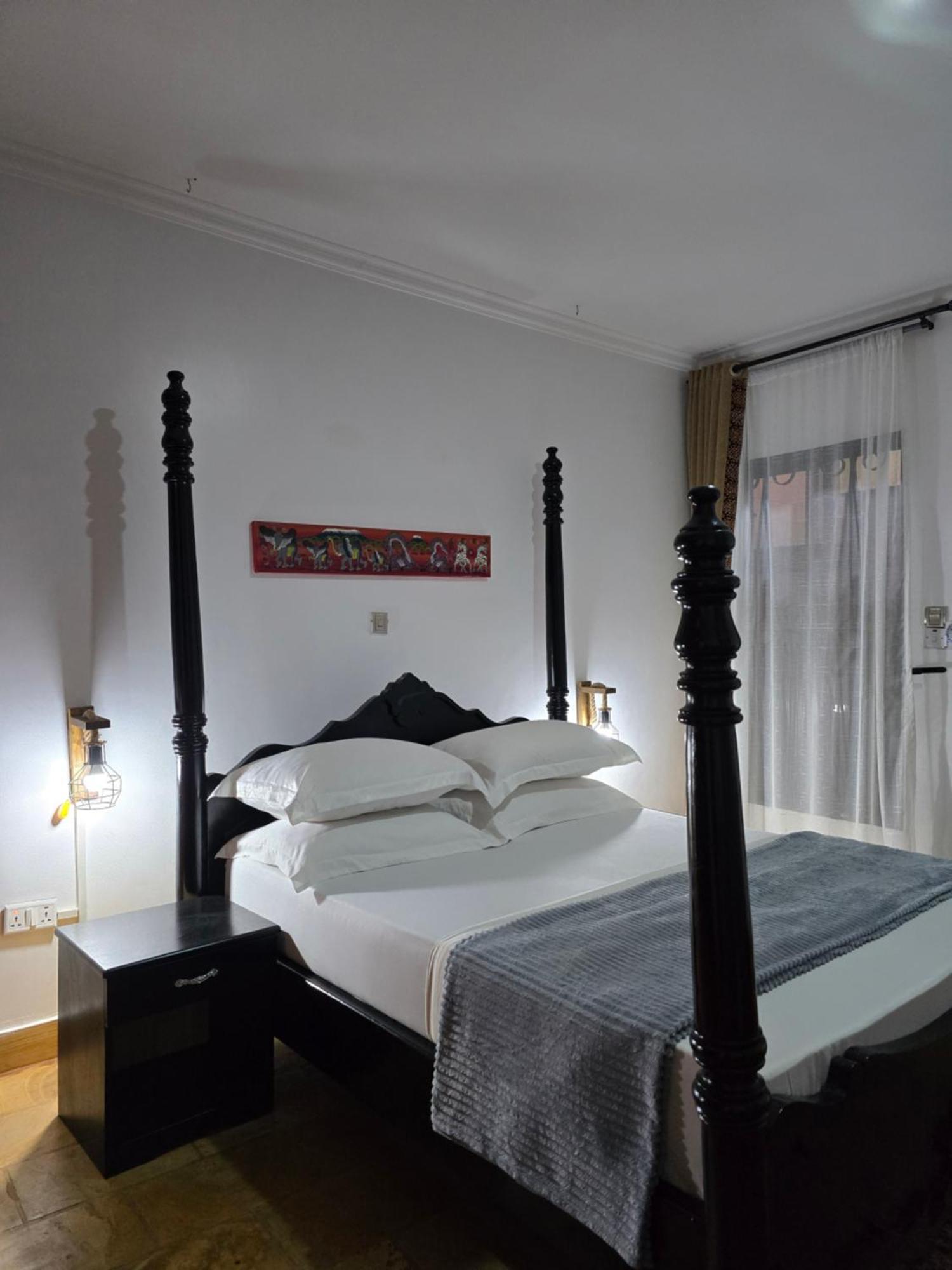 Sprunger Avenue - Tulia Homes Moshi Chambre photo